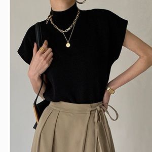 Mock turtle neck sweater vest